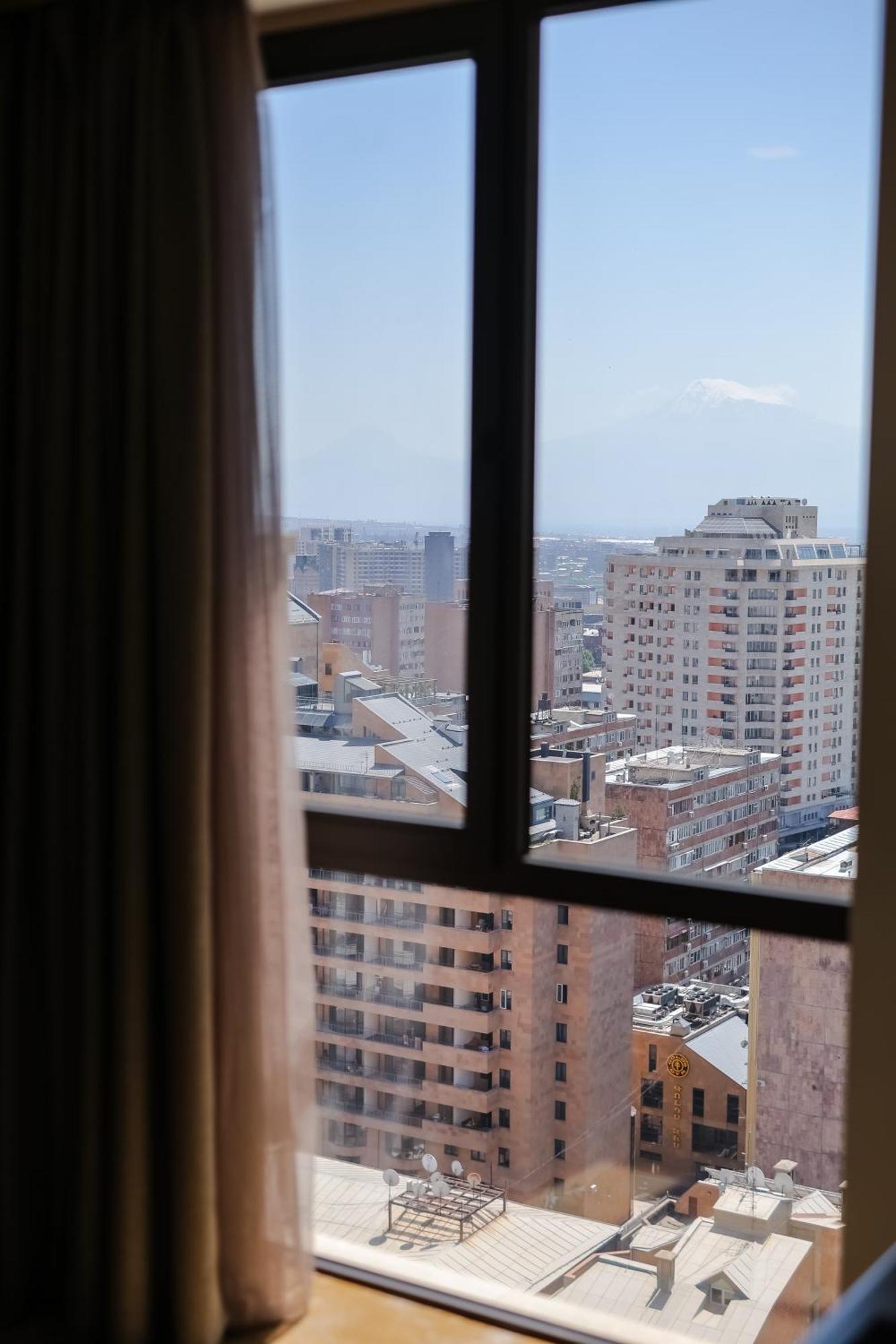 Rooftop Apart-Hotel Erivan Exterior foto